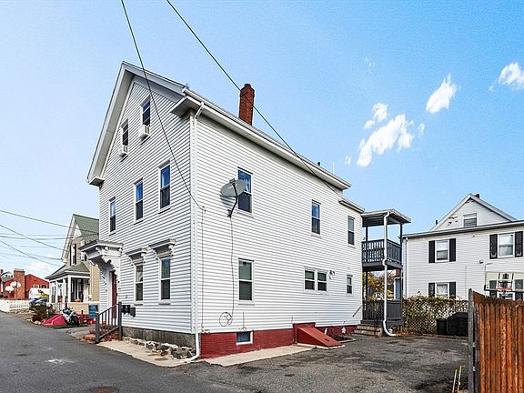 2nd image of 12 Goldthwaite Pl