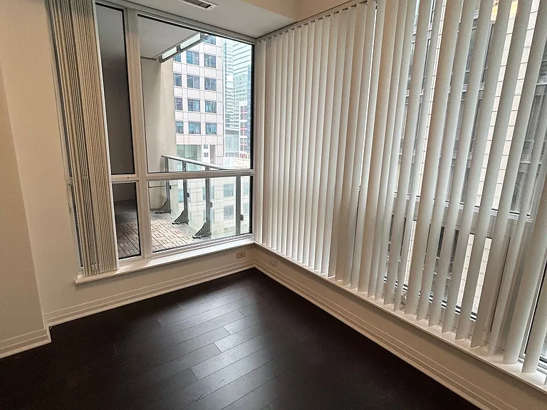 8 Mercer St #706 — Photo 23