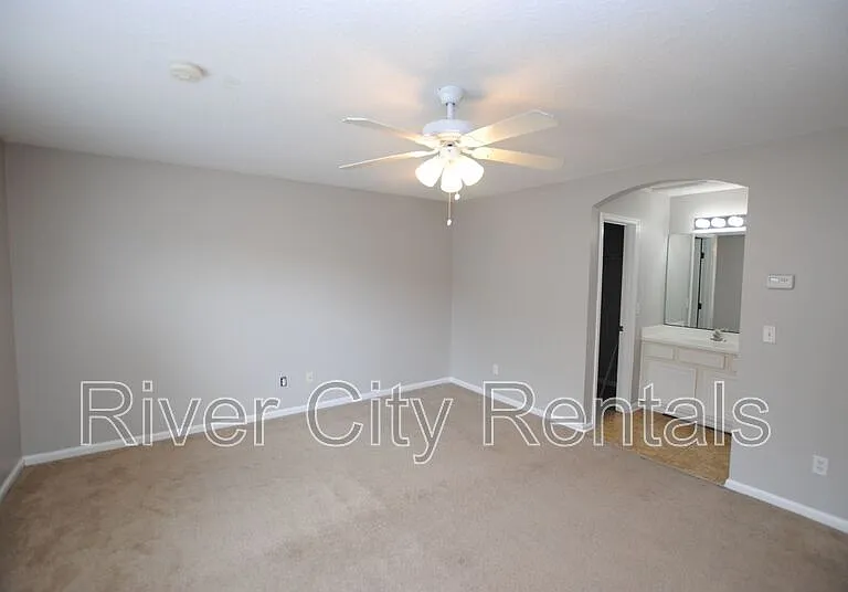 2628 Ashfield Ct — Photo 6