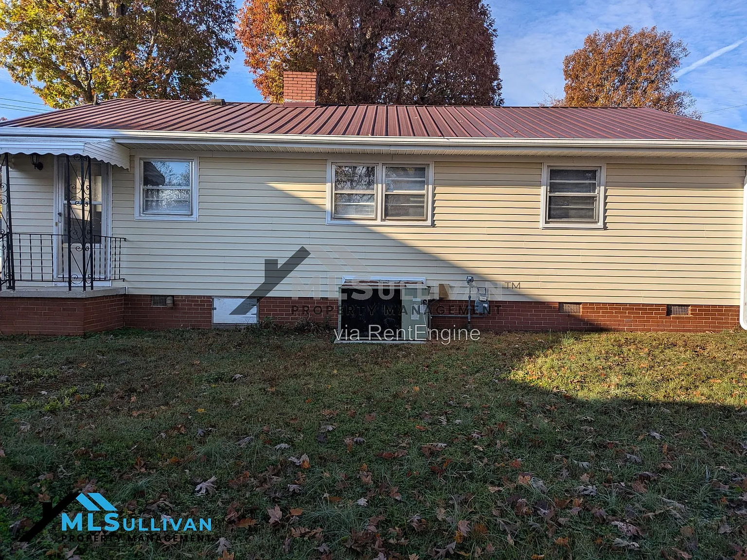 3 bed, 1.0 bath, 1053 sqft, $1,495 — Photo 2
