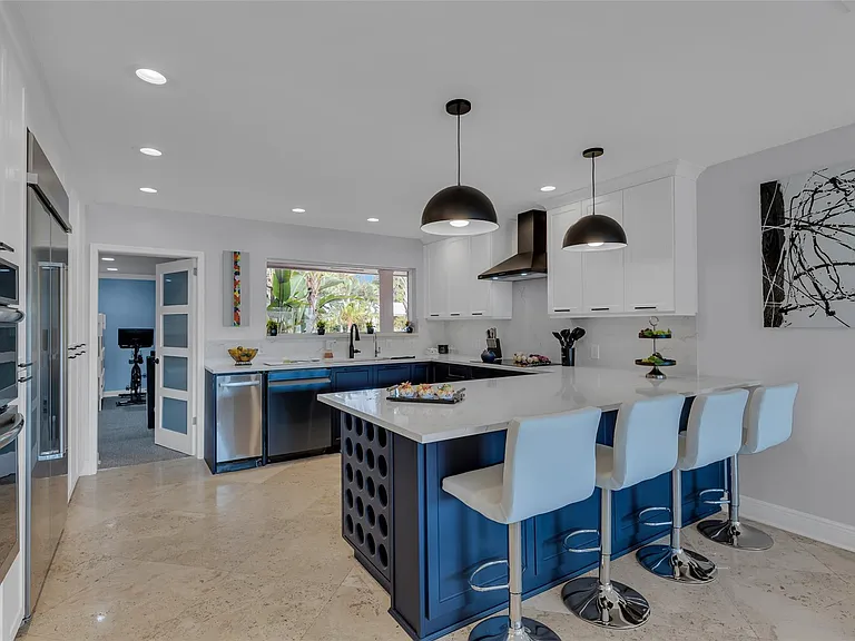 272 Imperial Ln — Photo 37