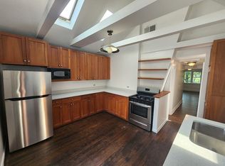 1928 W Barry Ave #2, Chicago, IL 60657