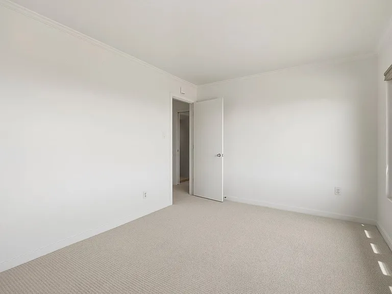 45 Graystone Ter — Photo 30