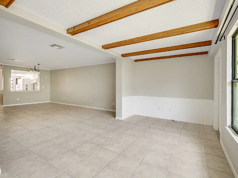 255 Paradise Blvd #10 — Photo 16