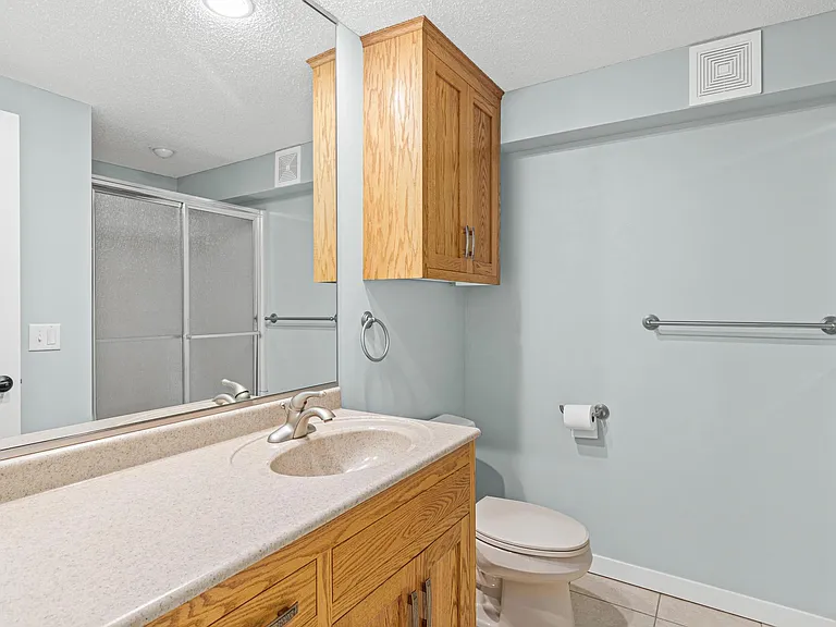 4430 Arden View Ct — Photo 6