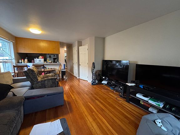 4th image of 2204 Xenia St #0