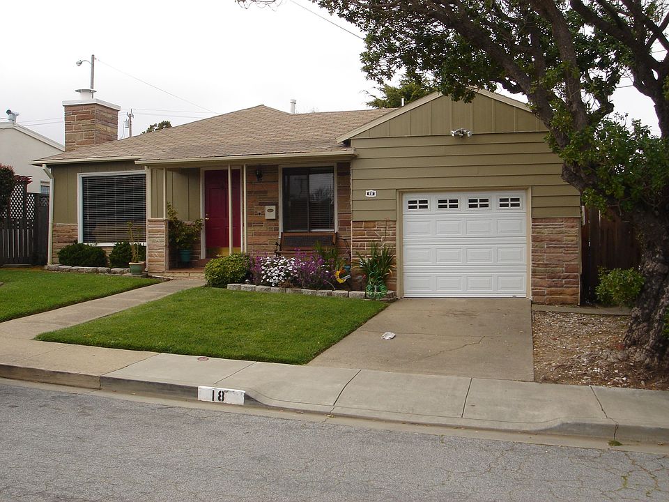 2nd image of 18 Bradford Dr