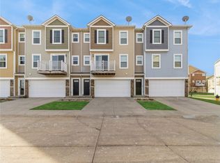 1039 NE 49th Ln, Ankeny, IA 50021