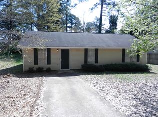 4758 Bartlett Rd, Forest Park, GA 30297
