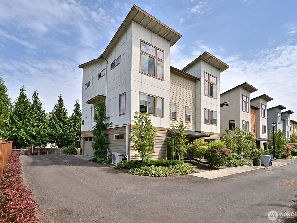 1st image of 348 Chelan Avenue NE