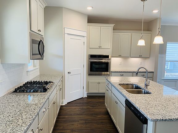 5th image of 1240 Batbriar Road 117