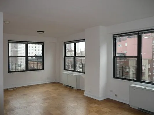 Rented by Classic Marketing- 530 Park1 | media 34