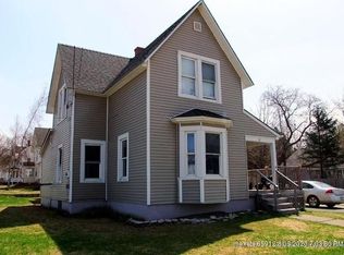 22 Kelleran St, Houlton, ME 04730