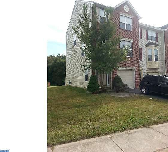 1st image of 9 Dolmen Ln