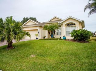 12325 Woodlands Cir, Dade City, FL 33525