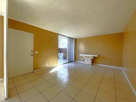4th image of 74534 Driftwood Dr APT 7