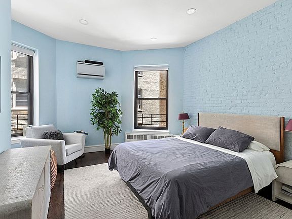 5th image of 329 W 89th St APT 3