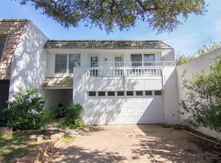 2065 Fleur De Lis Ct, Arlington, TX 76012