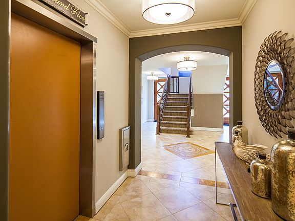5th image of 7411 Herschel Ave Unit 3D