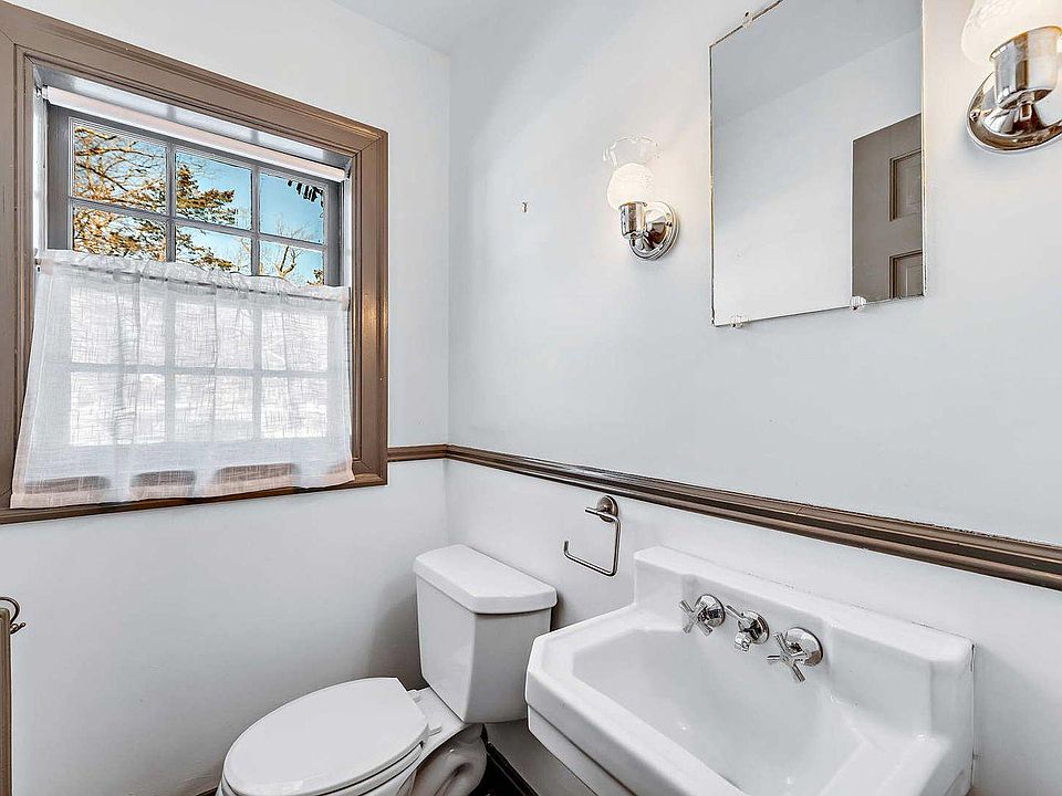 1st image of 740 Humboldt Ave