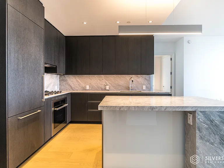 15 Hudson Yards #24G — Photo 22
