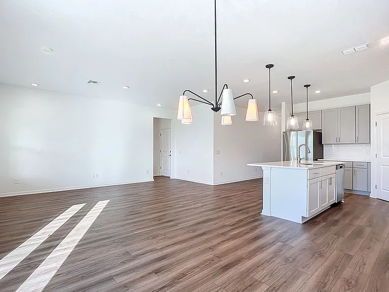 1469 Arbor Hill Dr — Photo 17