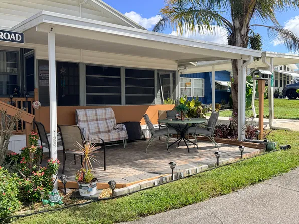 7812 Oneco Rd #124, Zephyrhills, FL 33540
