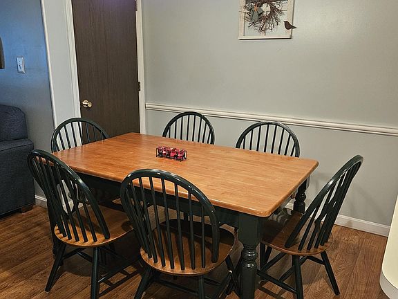 4th image of 12 Grant Dr #164