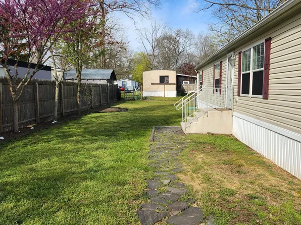 30 Dogwood Ln, Pittsgrove, NJ 08318