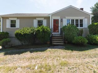 10 Midland Ave, Franklin, MA 02038