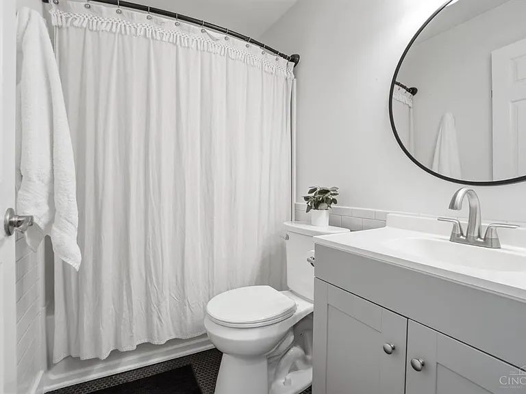 2116 Fulton Ave #18 — Photo 15