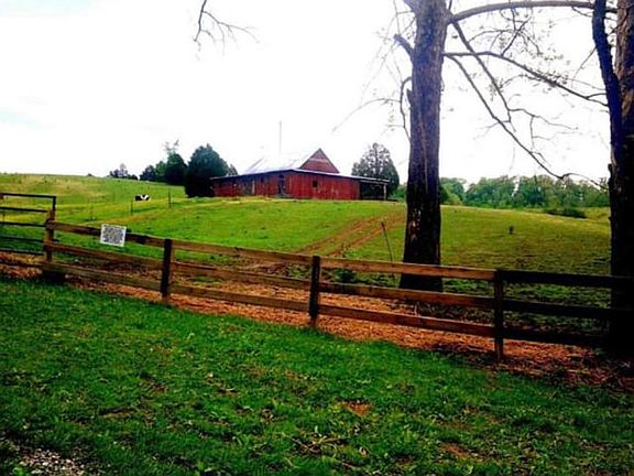 5th image of 5604 Strawberry Plains Pike