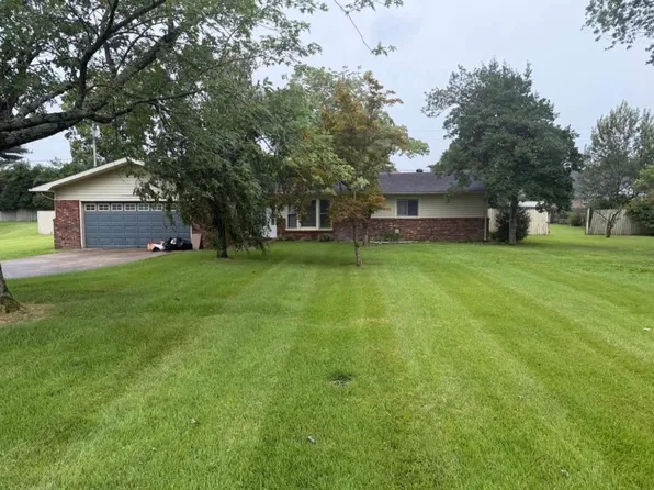 453 Dorchester Dr, Bowling Green, KY 42103