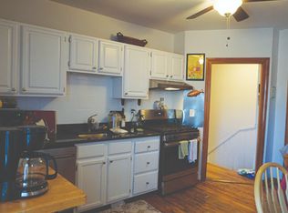 79 Hall St APT 2, Waltham, MA 02453