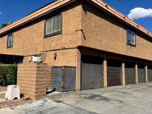 331 Misty Isle Ln Unit B, Las Vegas, NV 89107
