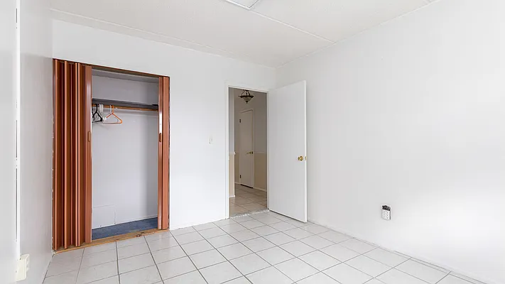 Rented by Compass | media 7