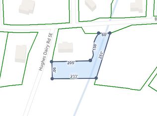 27 Hughes Dairy Rd SE, Lindale, GA 30147