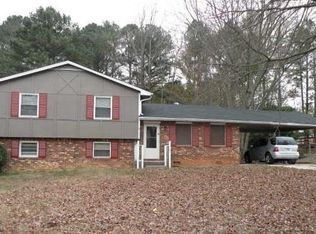 432 Paul St, Riverdale, GA