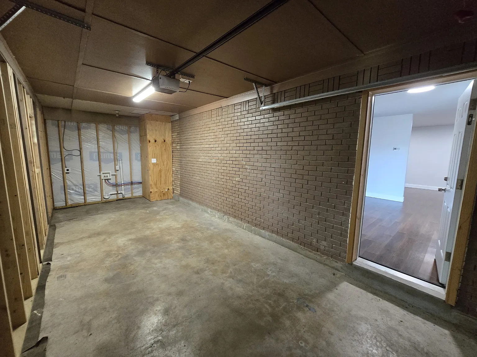 2 bed, 800 sqft, $1,200 — Photo 4