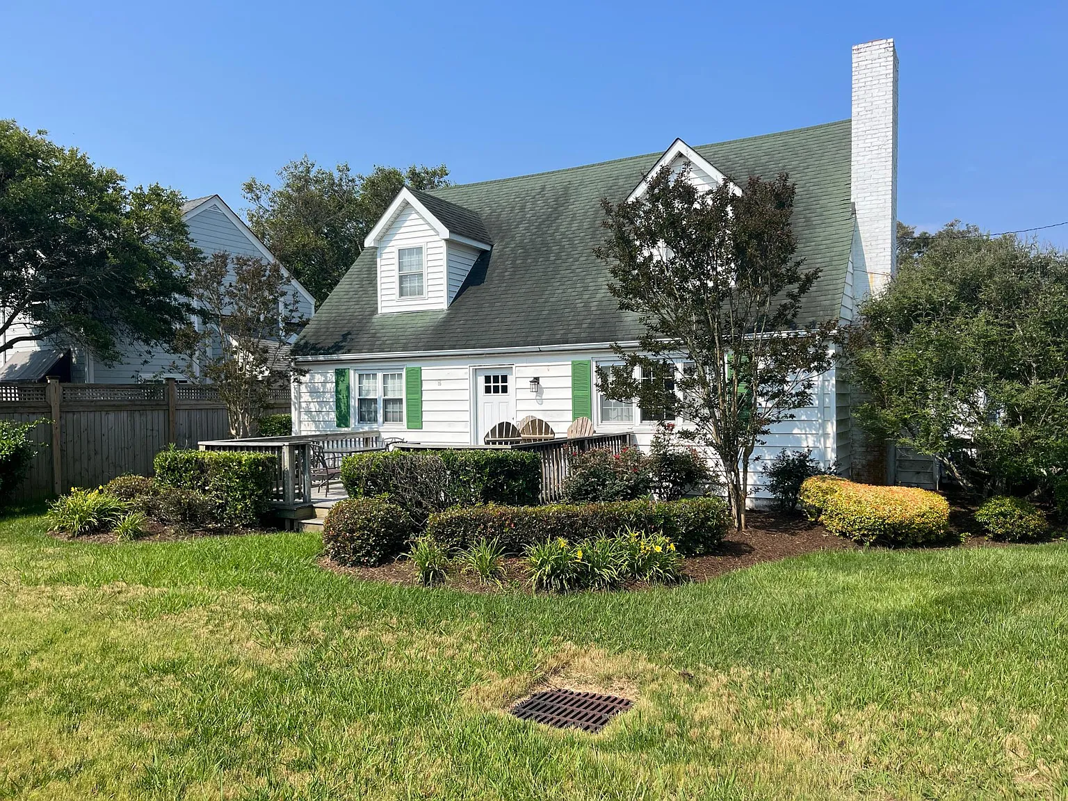 4606 Atlantic Ave — Photo 1