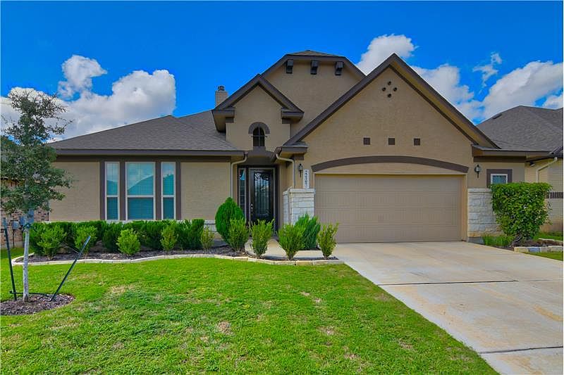 22107 Gypsy Hawk, San Antonio, TX 78261 | Zillow