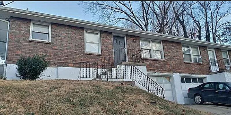 1st image of 1301 Topping Ave #1301