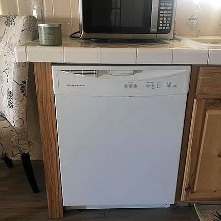 3rd image of 3300 S 8th Ave