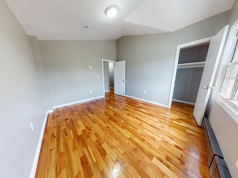 211 Granite Ave #1 — Photo 11