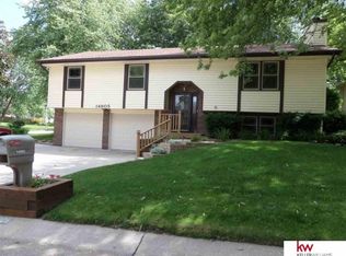14905 Franklin Plz, Omaha, NE 68154