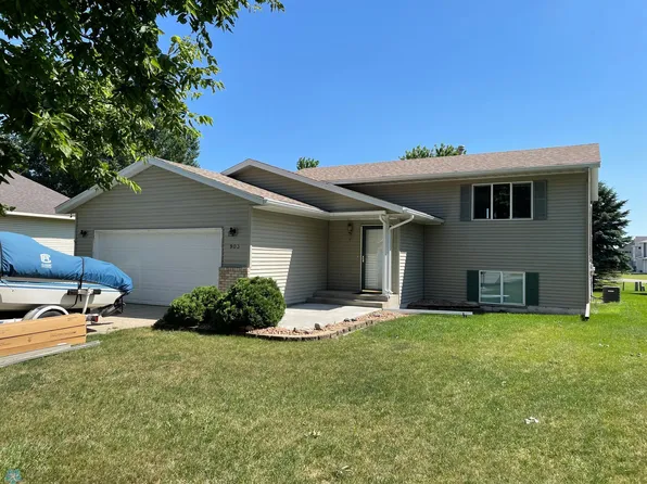 903 9th Ave SE, Barnesville, MN 56514