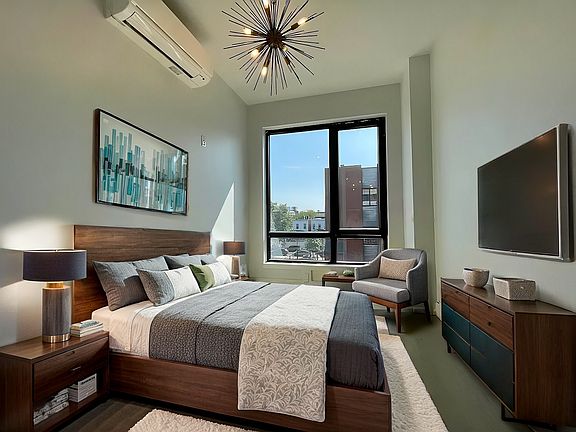 5th image of 880 Rogers Ave #317