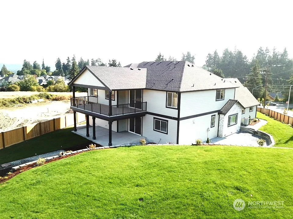 2613 12th Avenue SW photo 1
