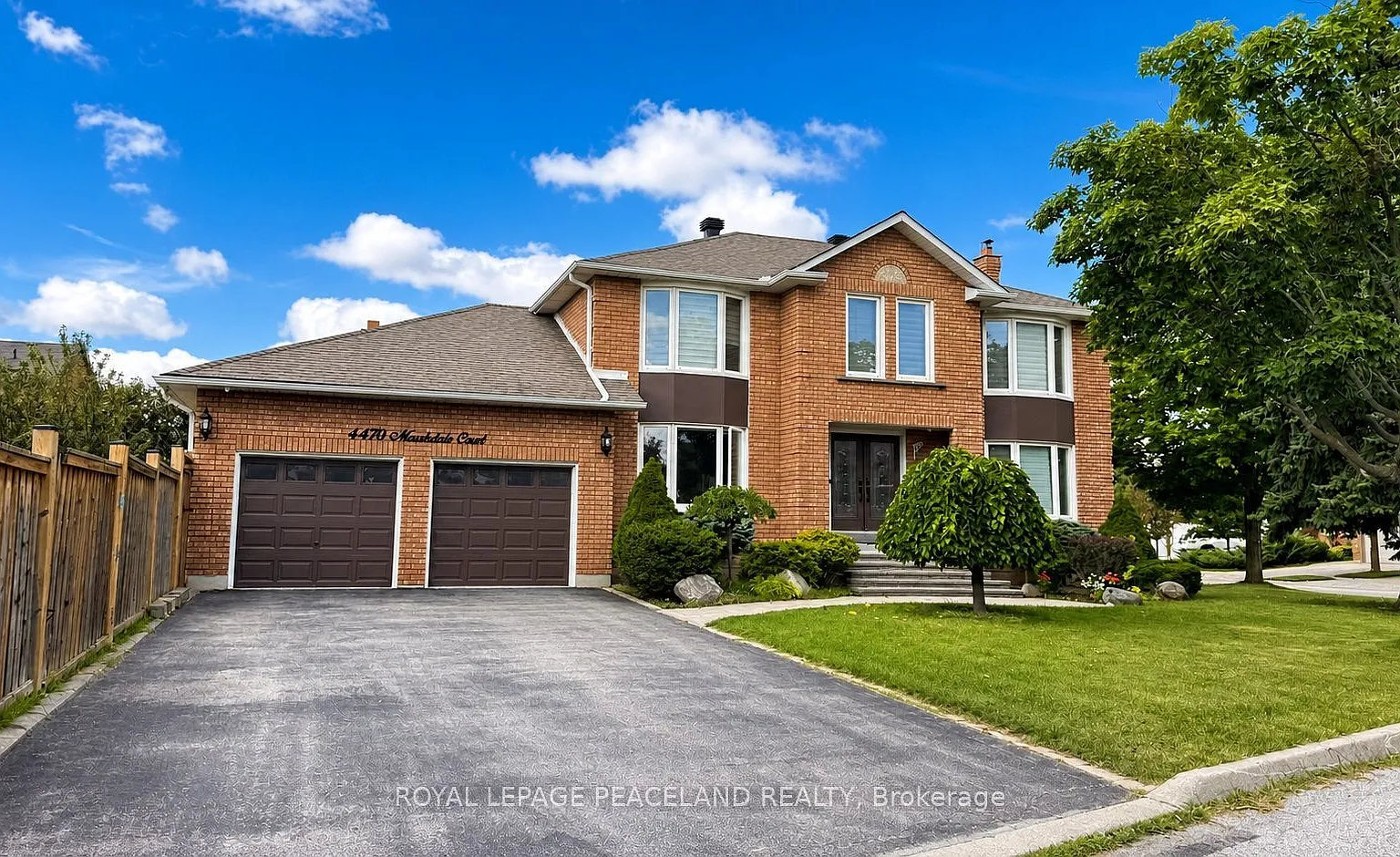 4 bed, $2,700 — Photo 1