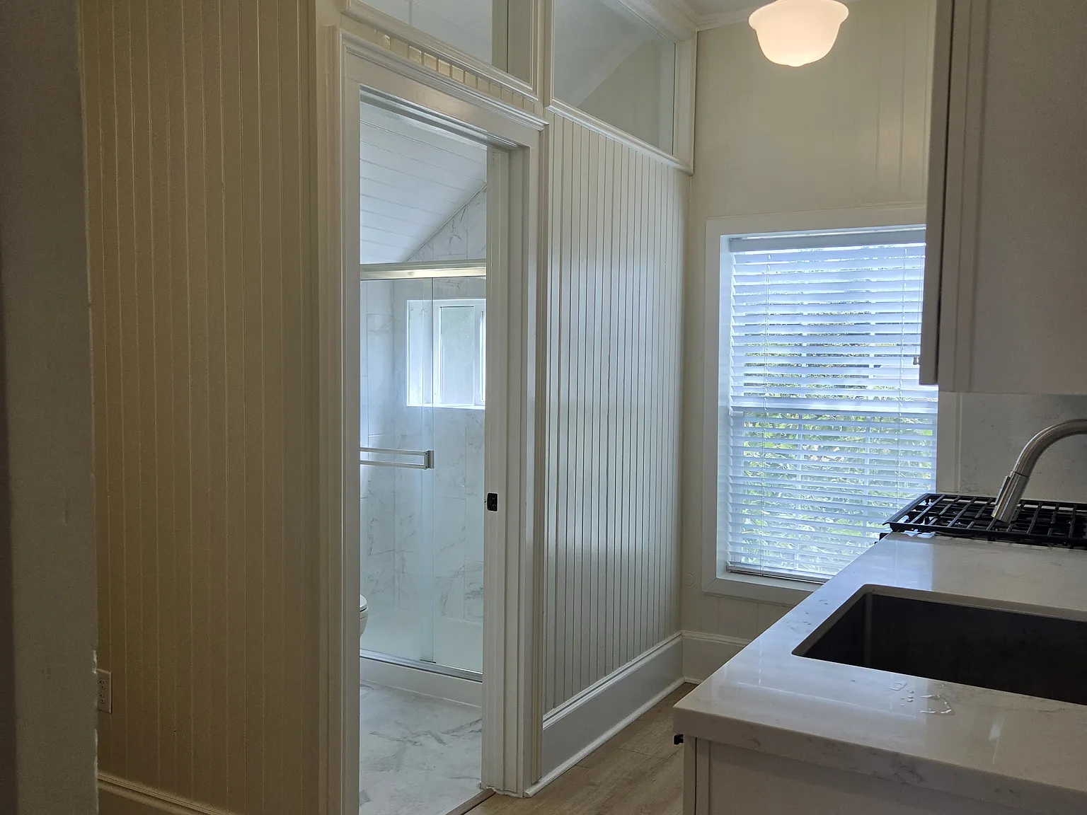 1 bed, 570 sqft, $1,640 — Photo 4